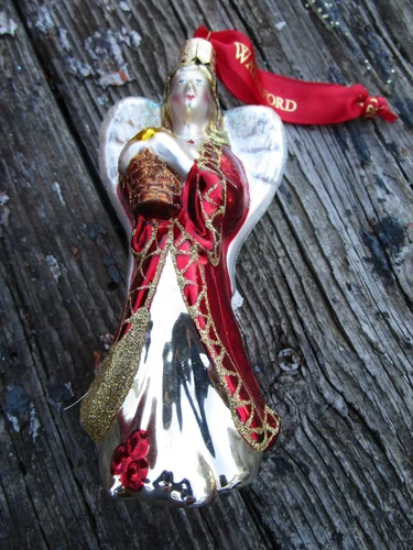 Waterford Crystal Holiday Heirlooms ANGEL Red Holding Basket Xmas Ornament & box