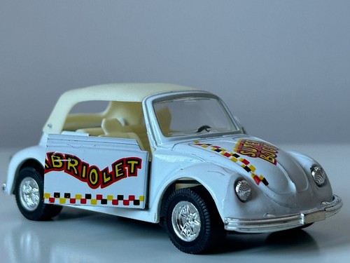 Volkswagen Beetle Cabriolet Germany Classic Car Model Diecast 1:34-1:39 Scale - Picture 13 of 14