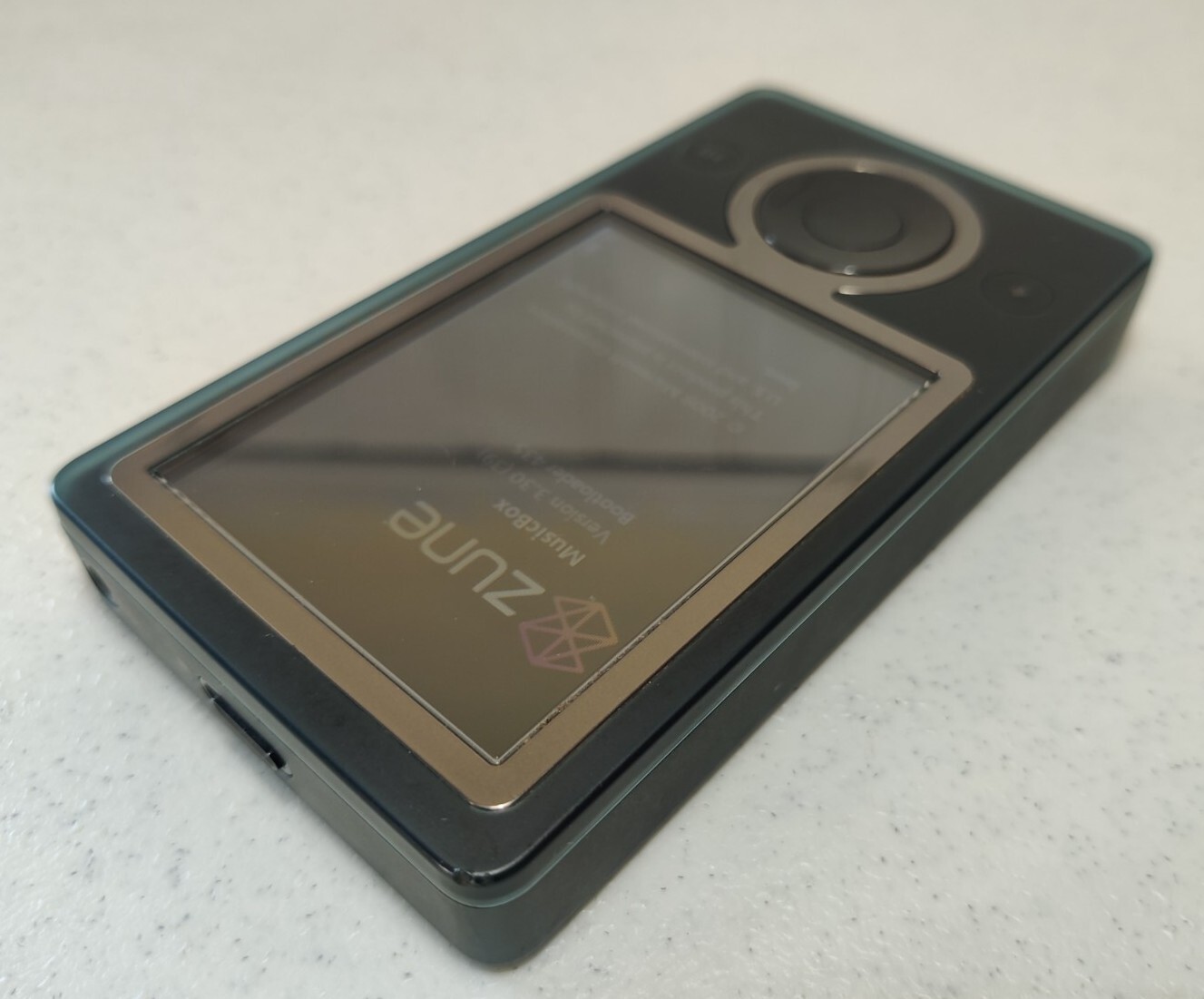 NICE! TESTED Microsoft Zune Portable Digital Media Player Model 1089