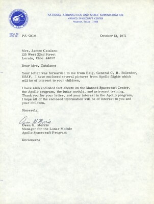 Apollo Lunar Module Manager Owen G. Morris Signed Letter and Ephemera