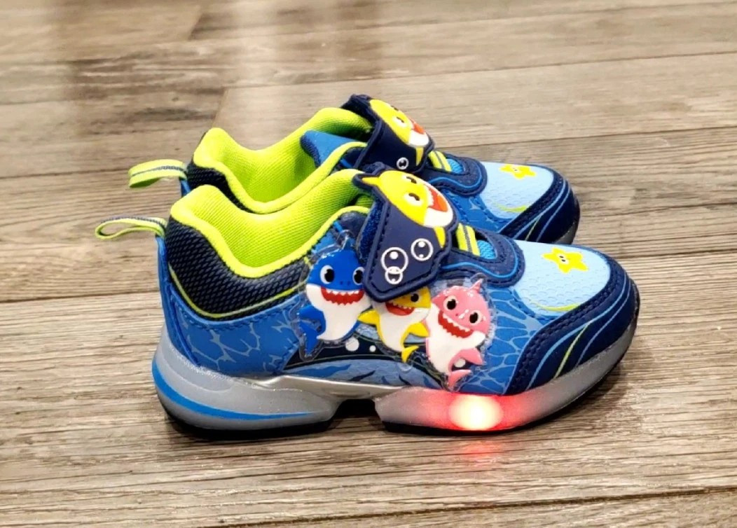 Baby Shark Toddler Light Up Athletic Tennis Shoes Sneaker Boys