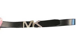 MK Built women 32 inches Belt - Black/brown Reversible Y2K Michael Kors