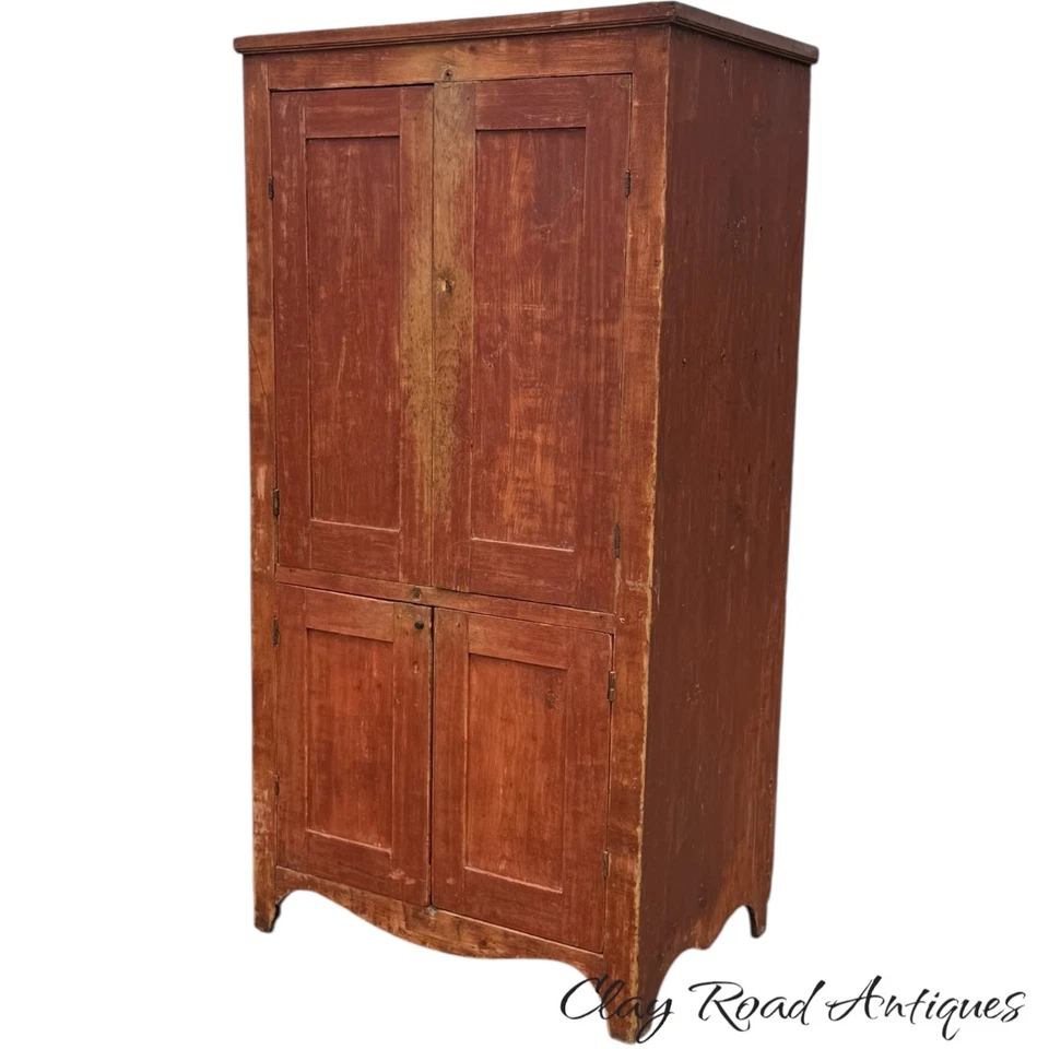 armario antiguo pintado madera blanda pintura roja primitiva 18 1780 4 puertas Foto 3 de 4
