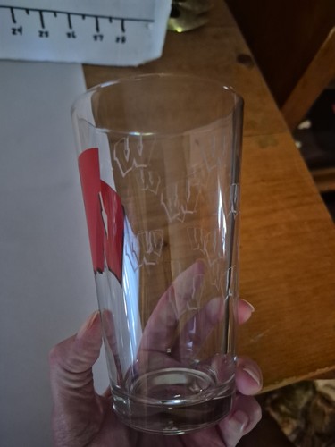 Vasos de pinta 2 W ~ UW Wisconsin Badgers 16 oz. Barware usado en excelente estado - Imagen 3 de 14