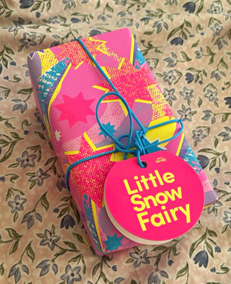 LUSH Little Snow Fairy Geschenkset NEU Badebombe Seifenblasenbar UK-Verkäufer weltweit