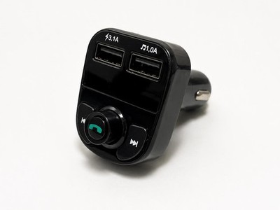 Bluetooth FM Transmitter Auto Freisprechanlage USB Ladegerät MP3 KFZ Adapter