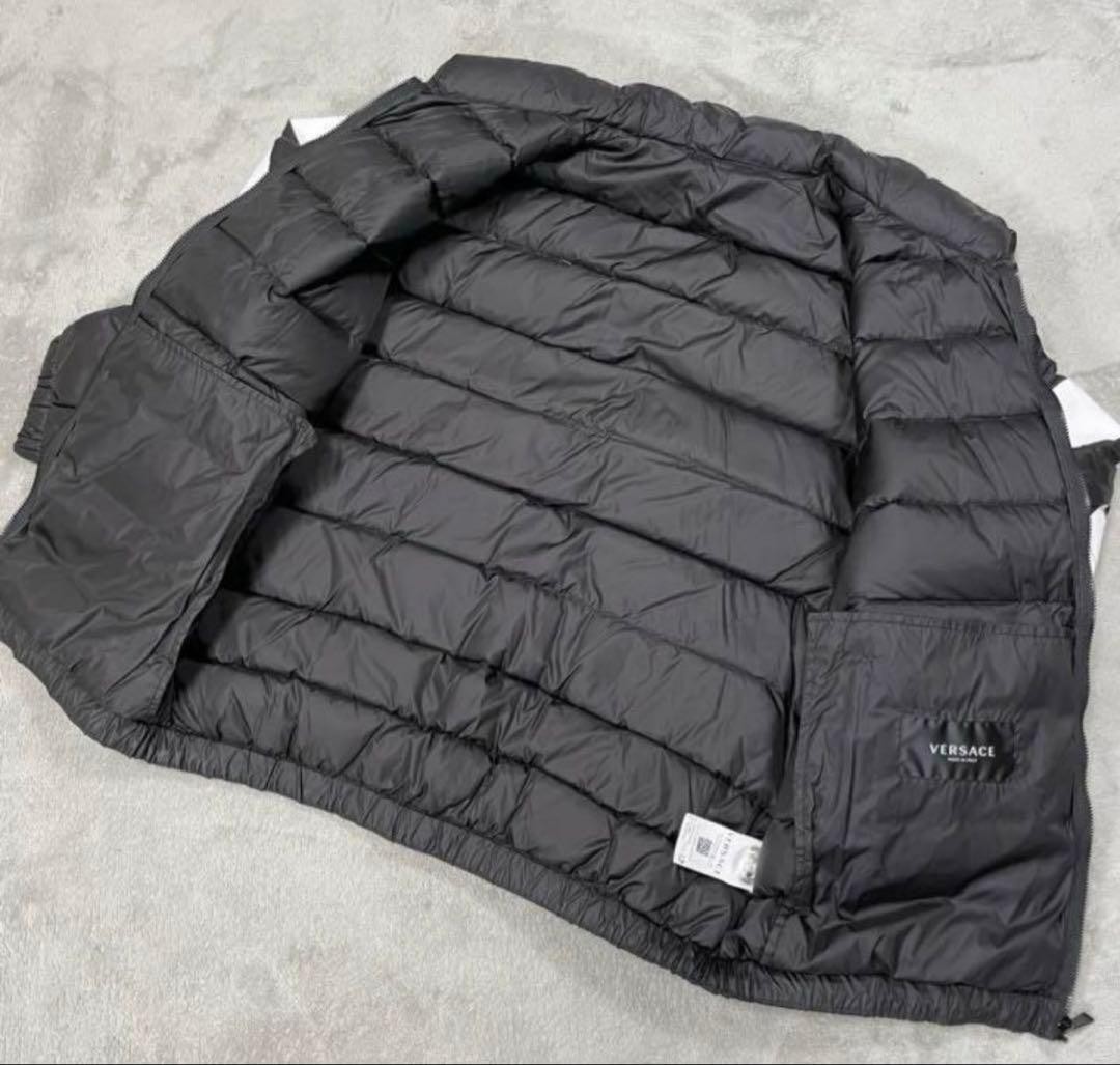 VERSACE down jacket black/white M - image 6