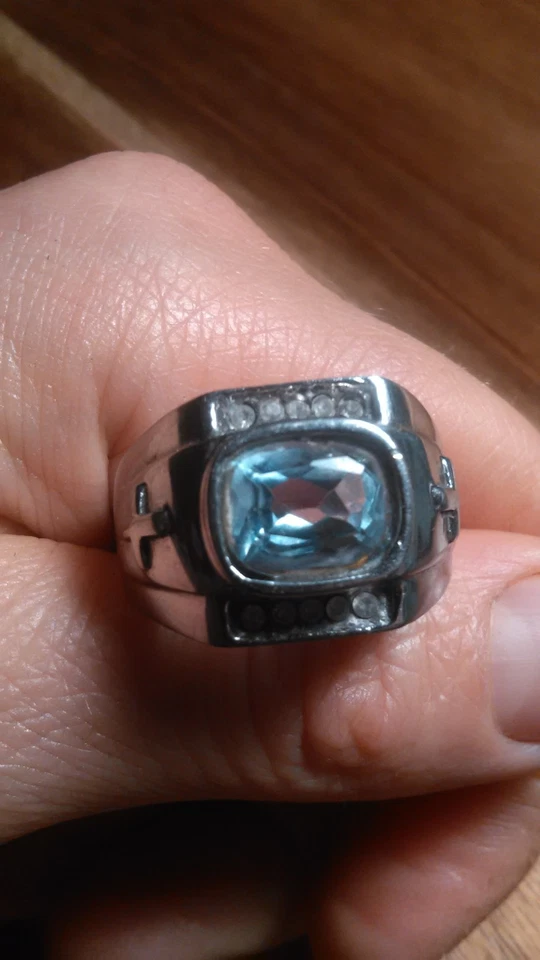 Anillo de acero inoxidable con diseño de cruz de cristal blanco topacio azul cielo para hombre (talla 10) Foto 2 de 4