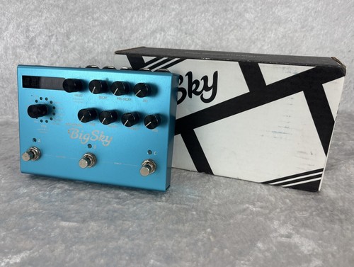 Strymon Big Sky reverb pedal w/ box
