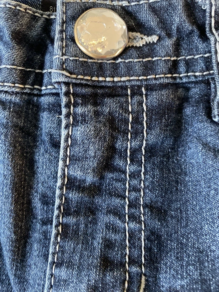 Squeeze New York Girls Sz 14 Blue Denim Jeans Star Design On Back Pocket (G8) - Image 3 of 4