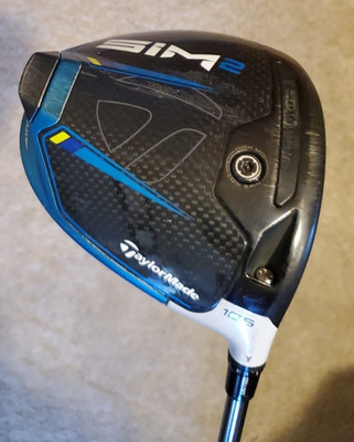 Taylormade SIM2 Golf driver RH 10.5 degree w/cover Diamana ZF 60 Stiff Shaft