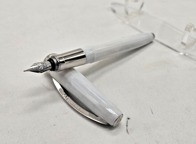 Visconti Venus White Marble Fountain Pen M Nib Chrome Trims. | eBay