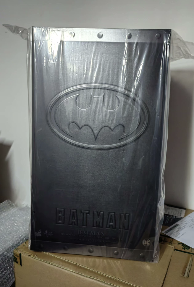 1/6 Hot Toys MMS693 BATMAN (1989) Batman Deluxe Ver. Action Figure