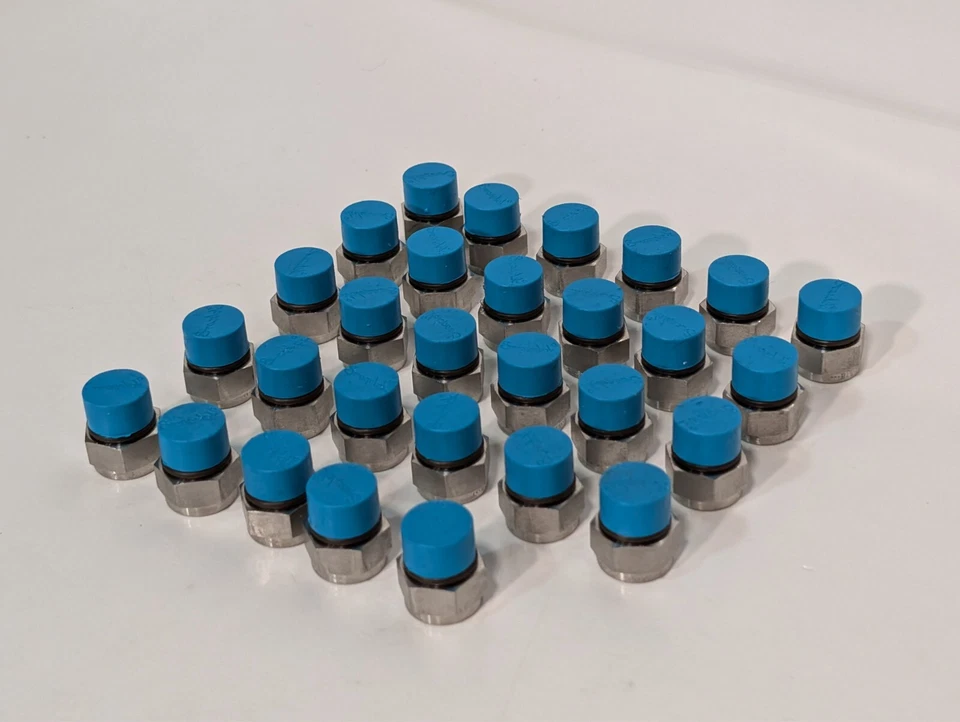 Lot of 29 Swagelok 316 SAE S7E O-ring fitting caps as shown, 316 Stainless - Image 3 of 4