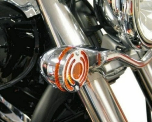 Kawasaki VN 1500 Mean Streak CHROME INDICATOR/TURNSIGNAL GRILL/COVERS: M001684 - Picture 2 of 6