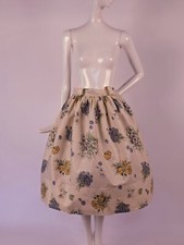 GARDEN FLORAL NOVELTY PRINT COTTON VINTAGE 1950  S SKIRT