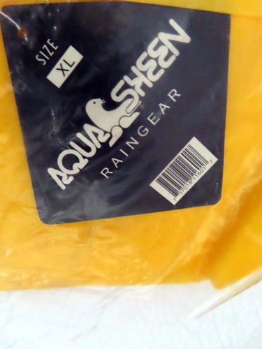 Poncho da pioggia per adulti AquaSheen giallo XL Raingear nuovo - Foto 2 di 3