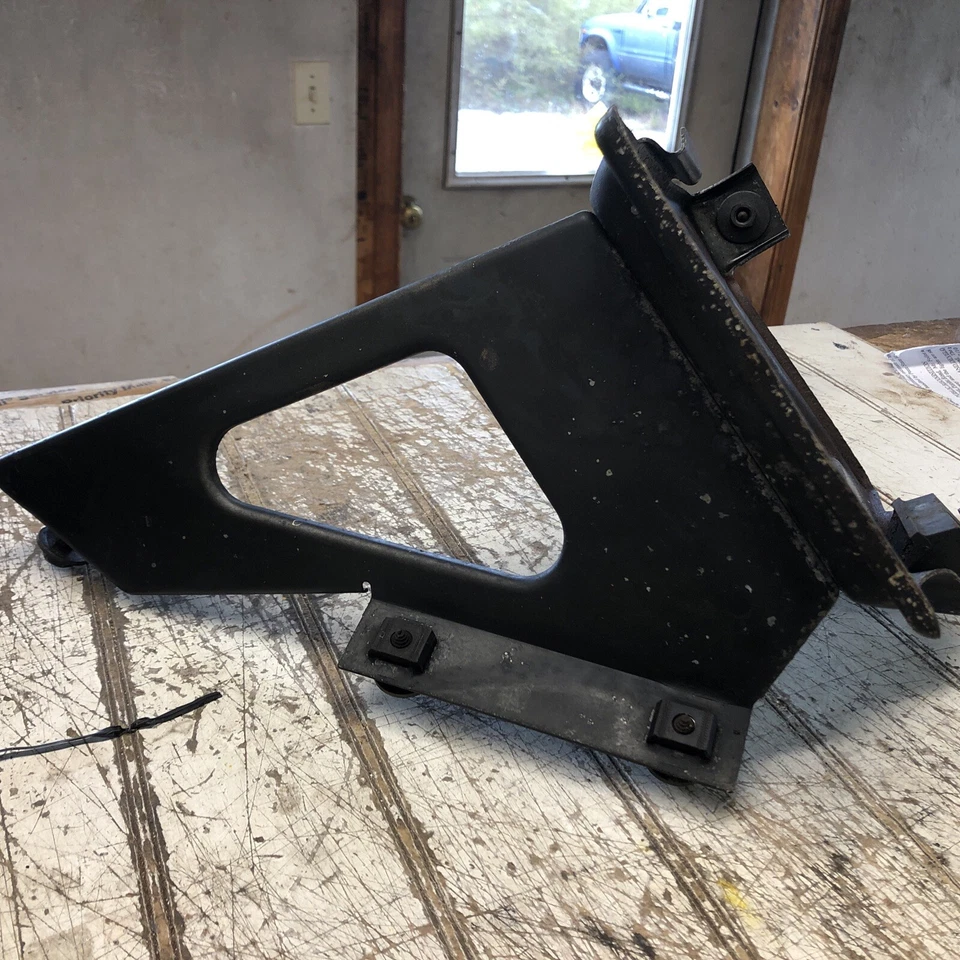 88-93 Chevy C/K 1500 2500 GMC Sierra Truck bandeja de bateria única / segure usado - Imagem 3 de 4