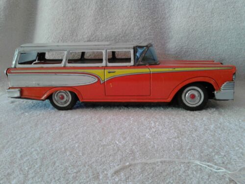 13.5" Daito Japan 1950s Ford Edsel Burmuda Station Wagon Y-3018 Friction Power  - Picture 1 of 8
