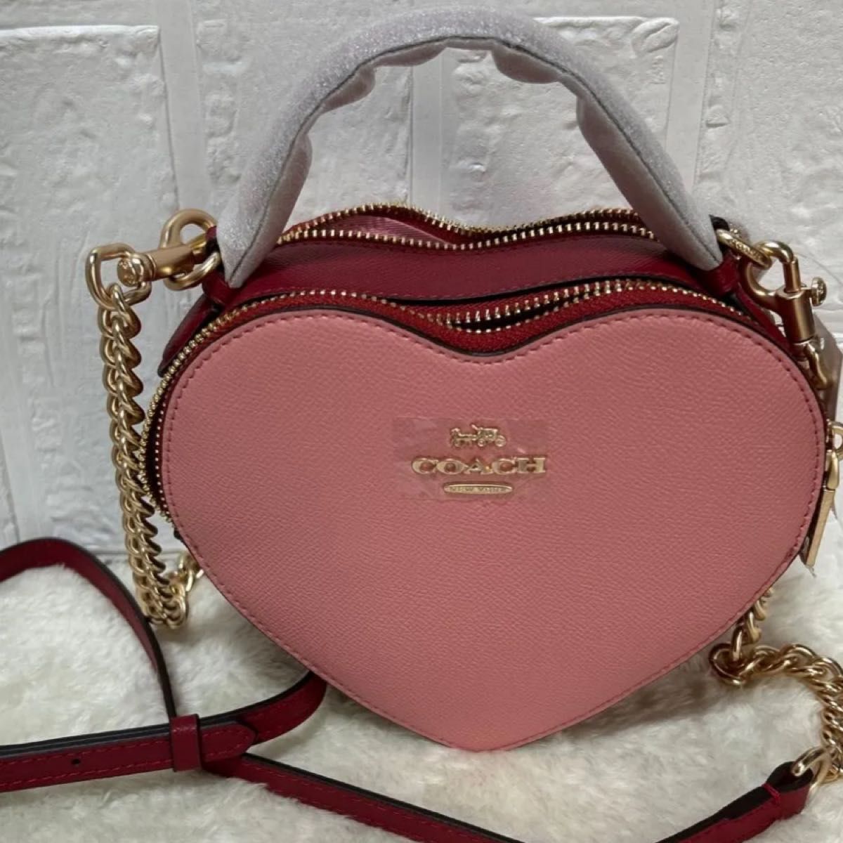 Coach Mini Heart Crossbody Bag in Leather C5118 New Outlet