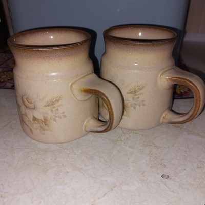 2 Vintage Denby Fine Stoneware Tassen im ''Memories'' Muster