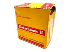 Kodak Kodachrome II Color Narrow Film Double 8mm 7,5m/25ft MHD 05/1976