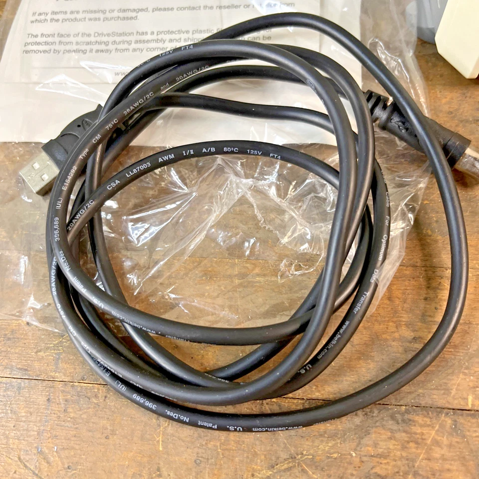 Disco duro externo de escritorio Buffalo DriveStation 160 GB USB 2.0 HD-HB160U2 alimentación Foto 2 de 4