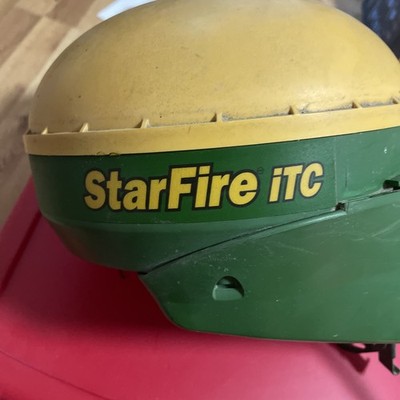John Deere GPS Globe PF81163 SF1 Receiver Starfire Itc
