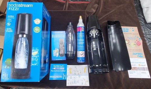 SodaStream Fizzi One Touch Sparkling Water Maker Black - Machine