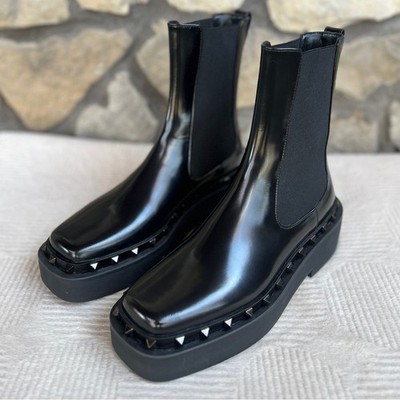 NEW Size 7.5 Valentino Garavani M-Way Rockstud Beatle Boots Calfskin w/ Studs