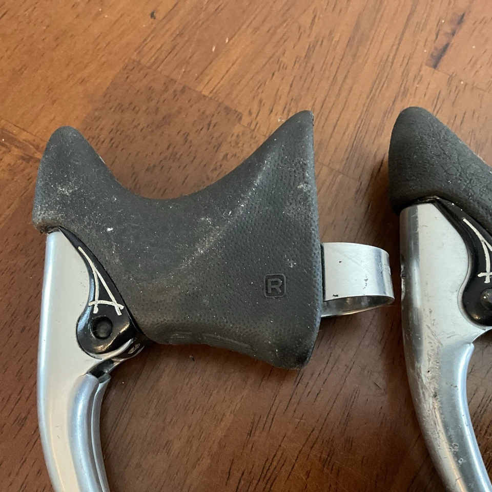 Juego de palancas de freno Dia-Compe Aero vintage - plateado / negro - barra de caída carretera - usado Foto 3 de 4