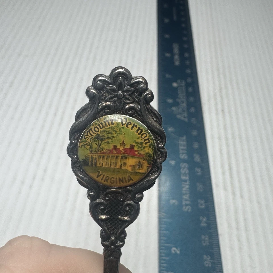 Cuchara de recuerdo vintage plateada de 4-1/2" Mount Vernon Virginia Roses Smiles  Foto 2 de 4
