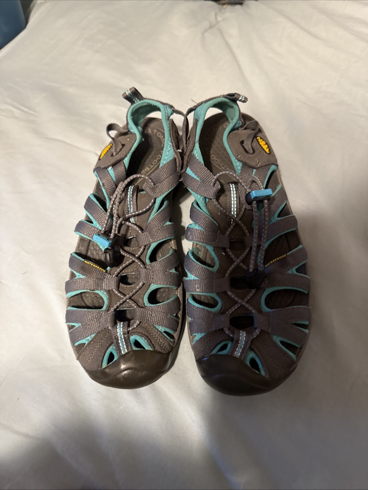 Keen Whisper Fisherman sandali da trekking con cinturino donna taglia 7 grigio blu