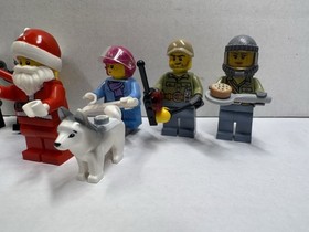 60133 LEGO City Advent Calendar Holiday Christmas Santa Claus Hockey