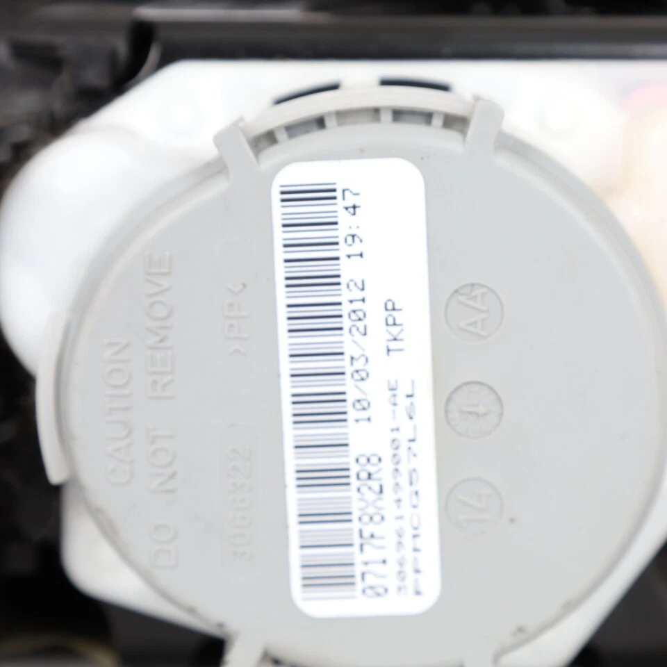 2011-2017 BMW X3 F25 Left Front Seat Belt Retractor 72117367249 OEM Used Foto 2 de 4