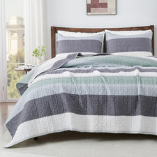 Sage Green Queen Quilt Set, 3-Piece Lightweight Striped Bedding with Shams