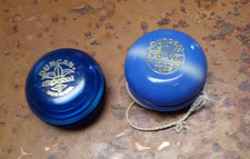 2 Vintage Duncan Yo-Yos Super Tournament Tops  Imperial C2