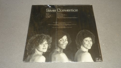 Silver Convention - same (Fly Robin Fly+Save Me) - WITH POSTER - EX - Imagen 3 de 9