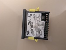 CAREL IR33 Digital Temperature Controller Panel Module IR33F0AHA0