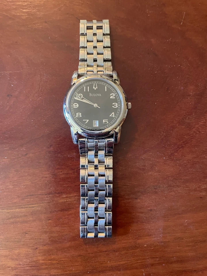 Bulova Accutron Swiss Made Quartz Stainless Steel - With original double case - image 2 of 4