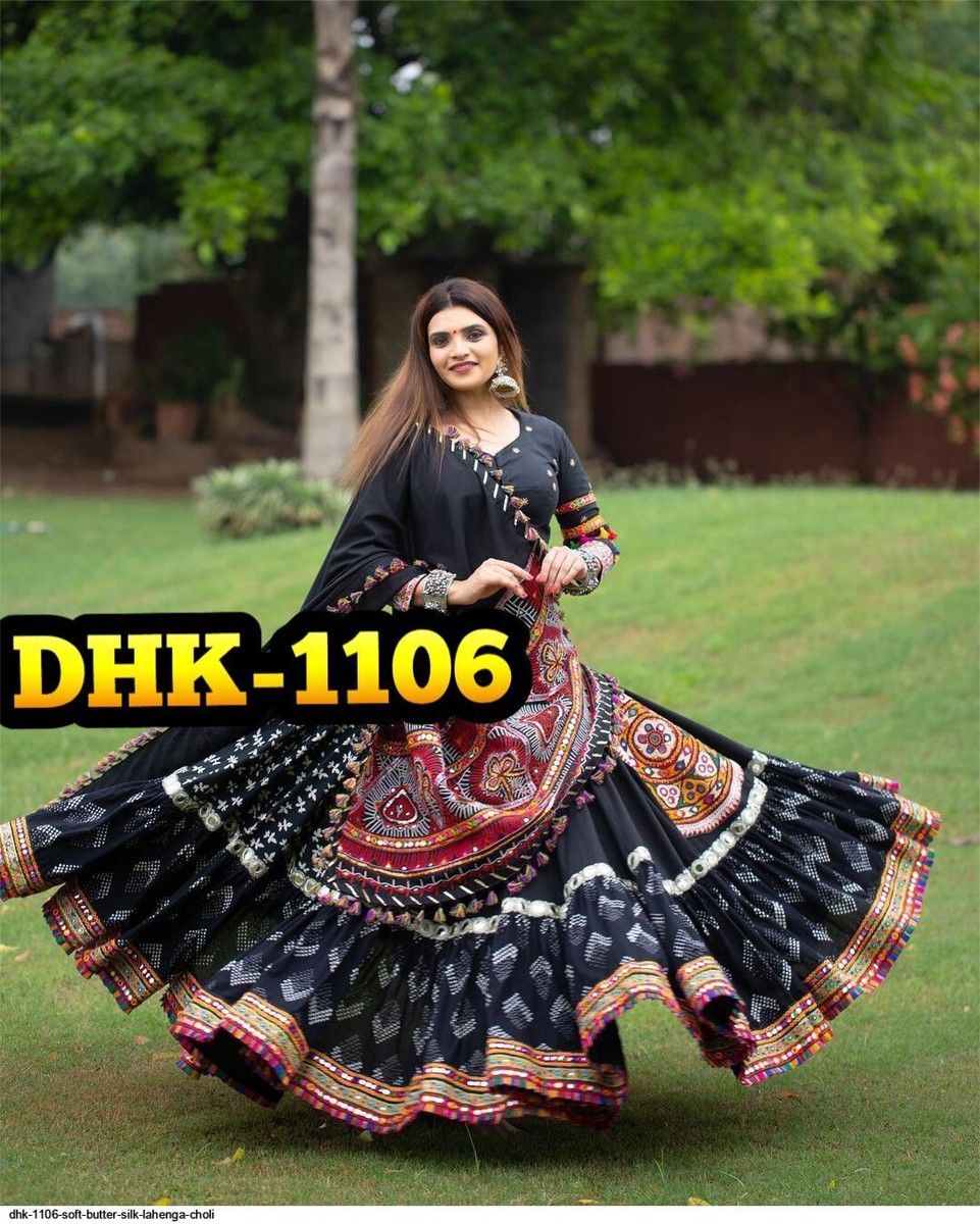 Black Navratri Lehanga Choli Lengha Chunri Lehanga SariSaree Garba