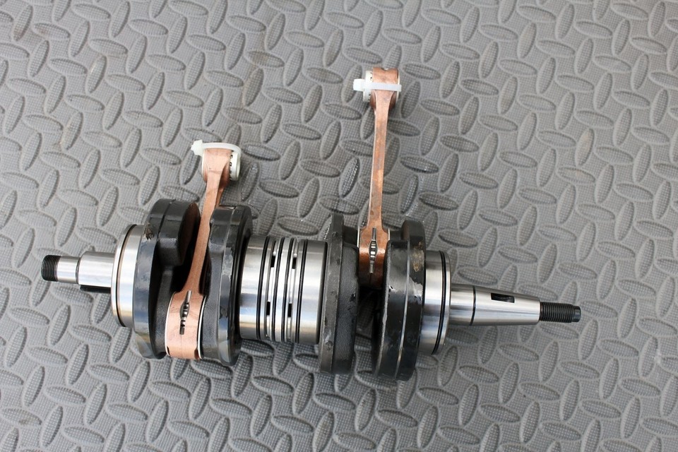 Yamaha Banshee Stock Motor Drop In An Go Oem Motor New Pistons Has Very Nice Oem Crank Oem Cylinders 64 Bore Unported Oem Head New Gaskets New Seals New Intakes New Reeds - Foto 6