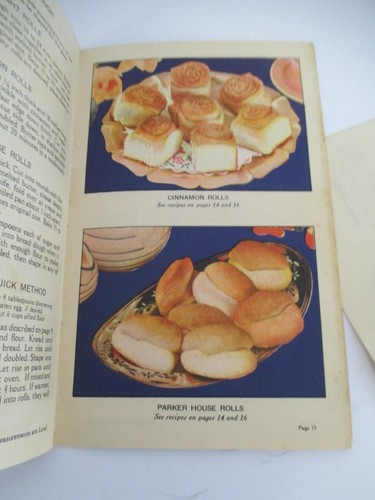 NORTHWESTERN YEAST ART OF MAKING BREAD, VintageIllustrated Booklet with letter - Picture 3 of 4