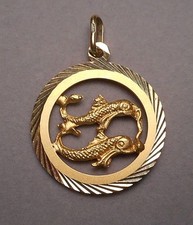 1960s Italian 14K Yellow Gold Zodiac Charm Pendant - Pisces the Fish 6.5g