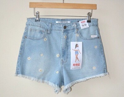 Hellblau Denim + Gänseblümchen Stickerei hoher Bund Taschen roher Rand Mini Shorts Gr 14