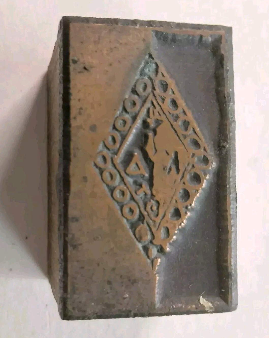 Picture 1 of 9