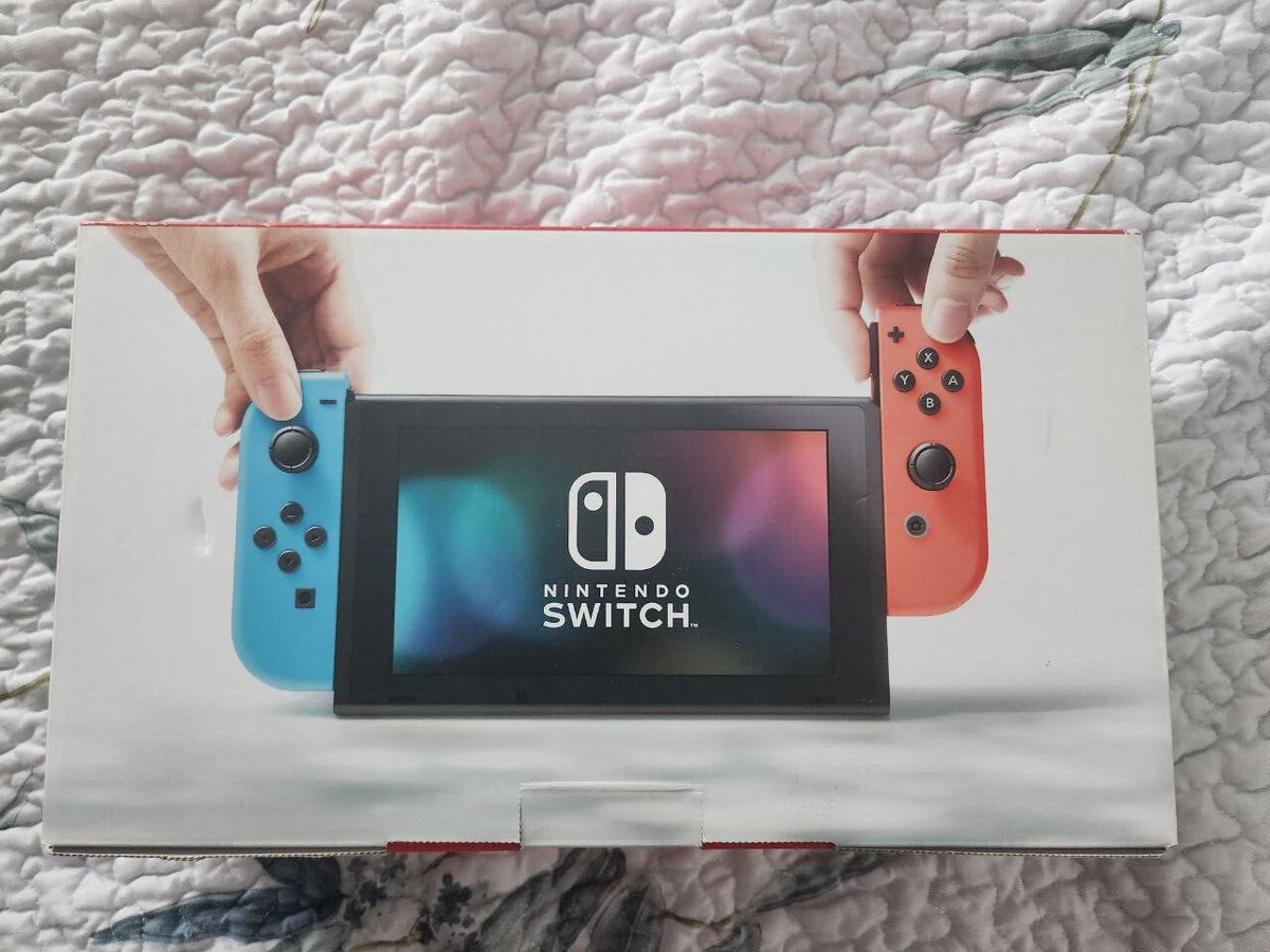 Nintendo Switch 32GB Gray Console with Neon Red and Neon Blue XAW7