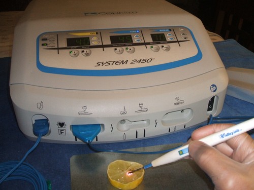 Conmed System 2450 ESU, Patient Ready with Mono and Bipolar Foot Pedals & Cart - Picture 3 of 12