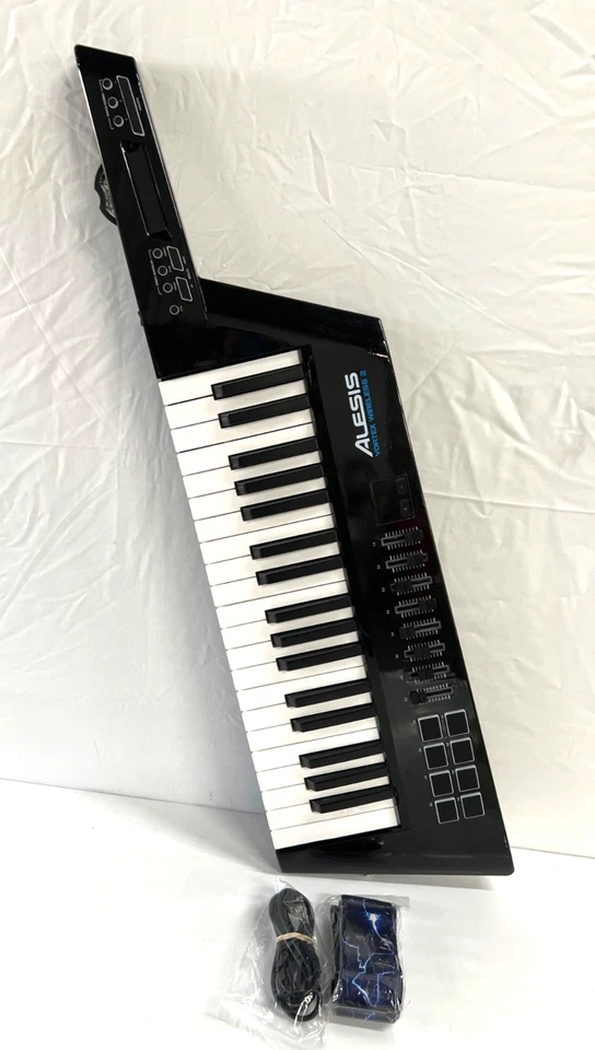Alesis Vortex Wireless 2 USB MIDI Keytar Controller Musical Instrument-Powers On