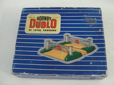 Hornby Dublo D1 Bahnübergang originalverpackt